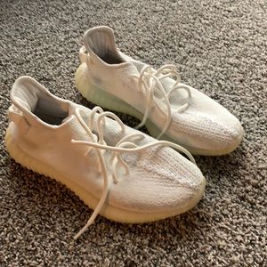 Yeezy Triple White Size 9. Gently used.
